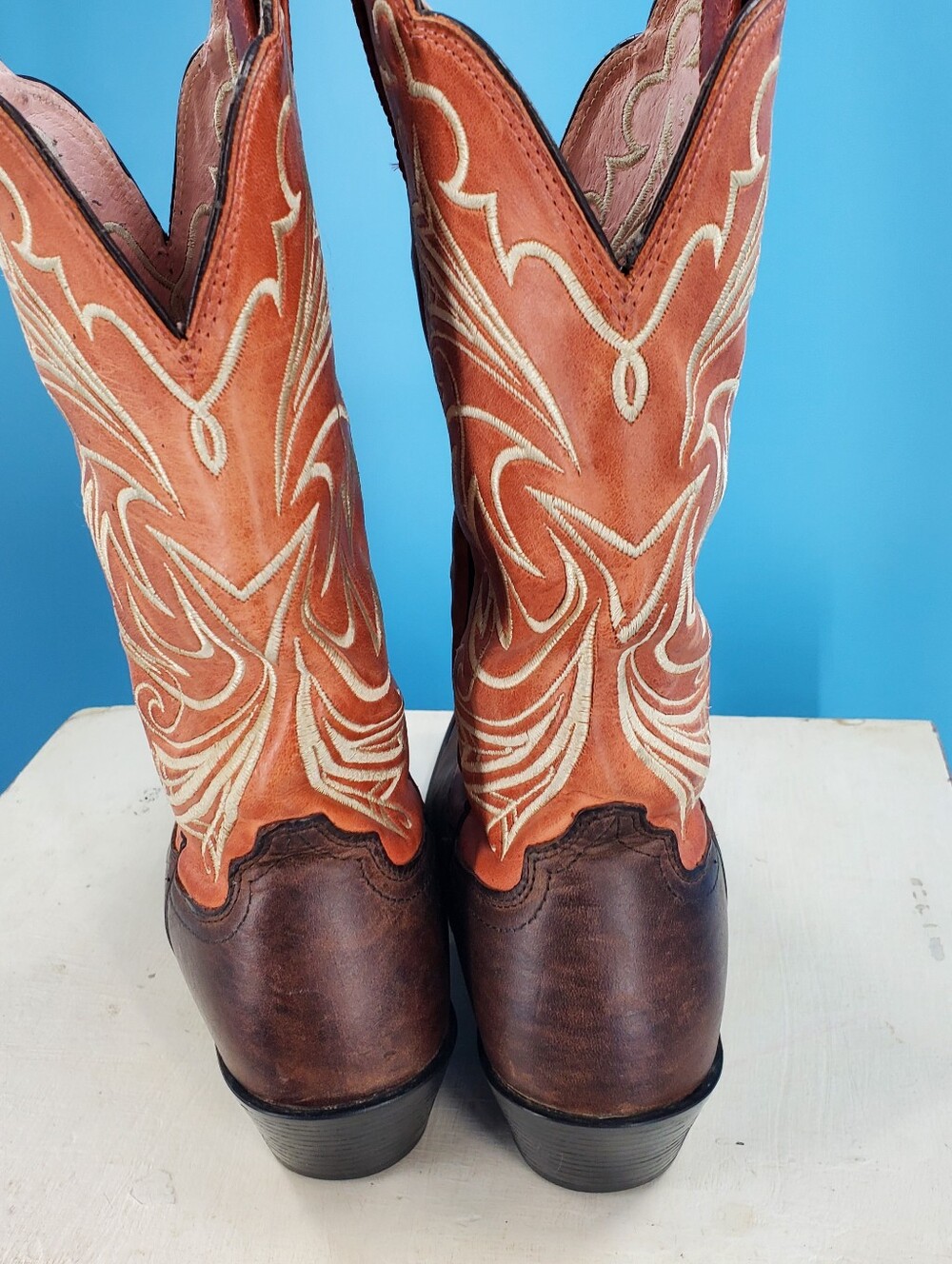Ariat leather cowboy boots 7.5 - Picture 10 of 16